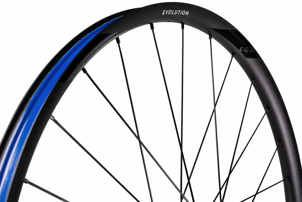 Newmen Roue Avant Evolution SL E.G.30 27,5" CL Boost 5 Newmen Roue Avant Evolution SL E.G.30 27,5" CL Boost – Image 3