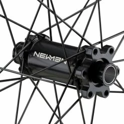 Newmen Evolution SL E.G.30 29" Boost Roue Avant 8 Newmen Evolution SL E.G.30 29" Boost Roue Avant -Shimano Soldes Newmen Evolution SL E G 30 90649 3