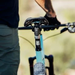 ROCKSHOX Tige De Selle Reverb AXS A1 150 Vario 9 ROCKSHOX Tige De Selle Reverb AXS A1 150 Vario -Shimano Soldes RockShox Reverb AXS 00 5018 122 002 4Wrk9NQ3c2zhWB