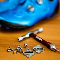 Silca Plaques De Chaussures SPD En Titane Pour VTT 11 Silca Plaques De Chaussures SPD En Titane Pour VTT -Shimano Soldes SILCA Titanium SPD Schuhplatten fur MTB AM AC 032 ASY 0100 6