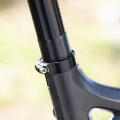 BikeYoke Serre-selle Squeezy 13 BikeYoke Serre-selle Squeezy -Shimano Soldes Squeezy 3 min